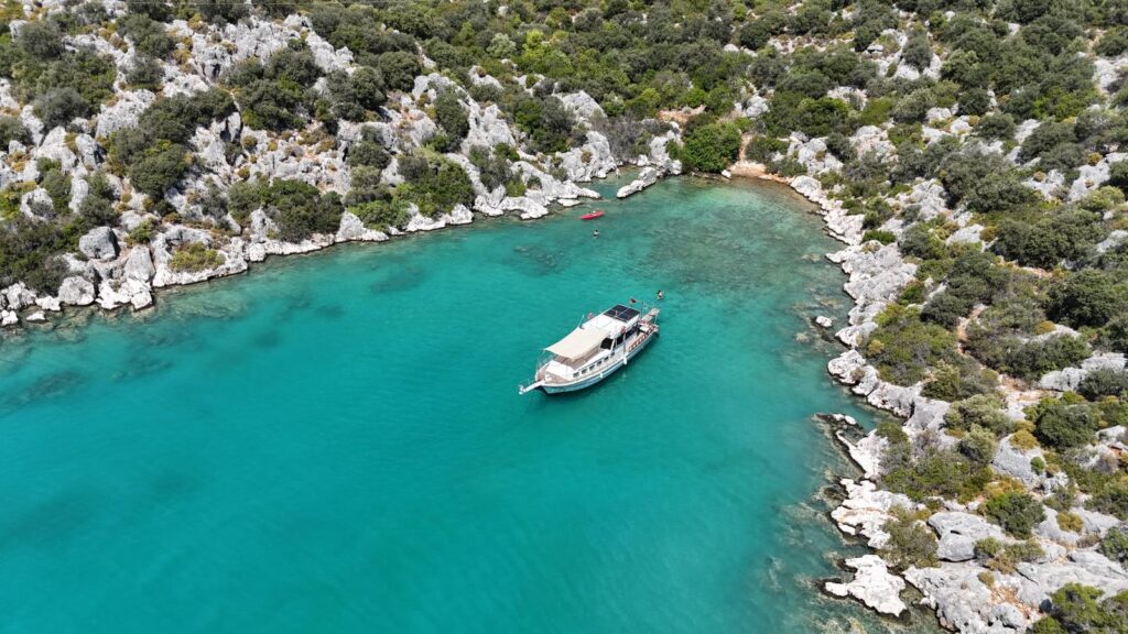 WhatsApp Image 2025-10-24 at 21.47.54